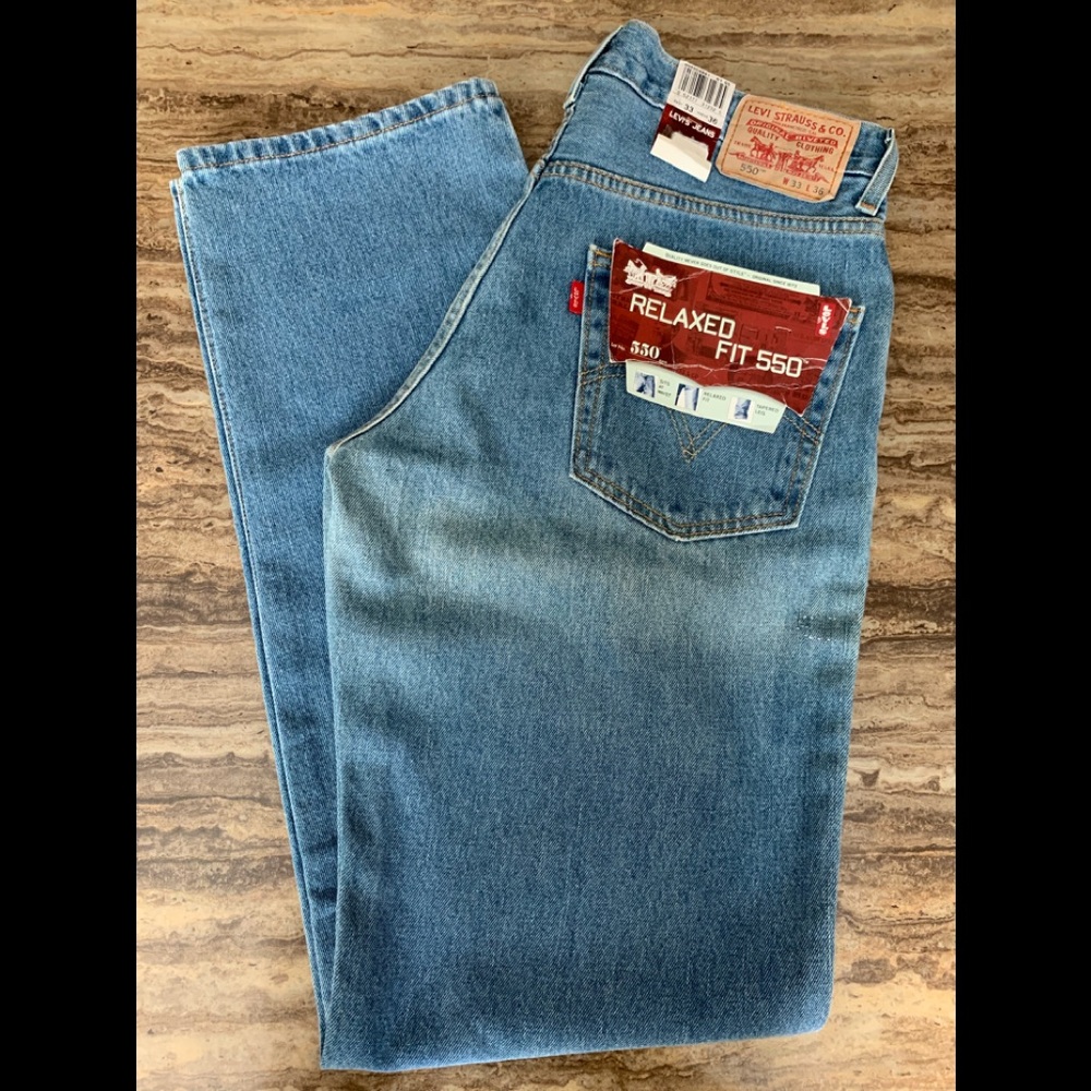 LEVI STRAUSS &Co. RELAXED FIT 550 Jeans size 33-36